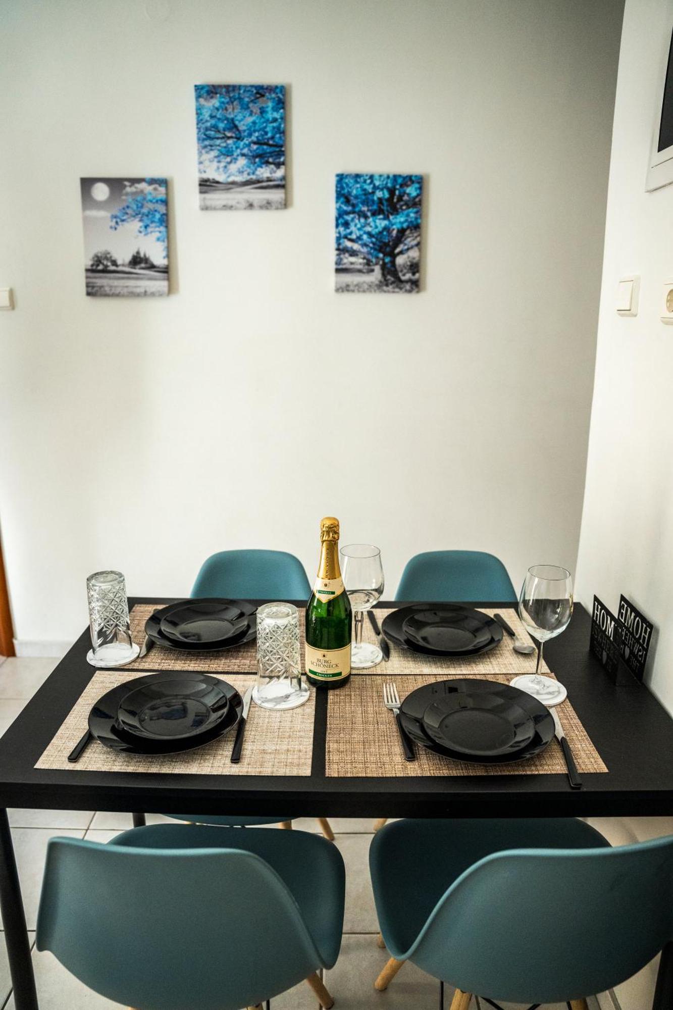 Gk Suites-Constantin View , Auto Check-In 24H Larissa Zewnętrze zdjęcie